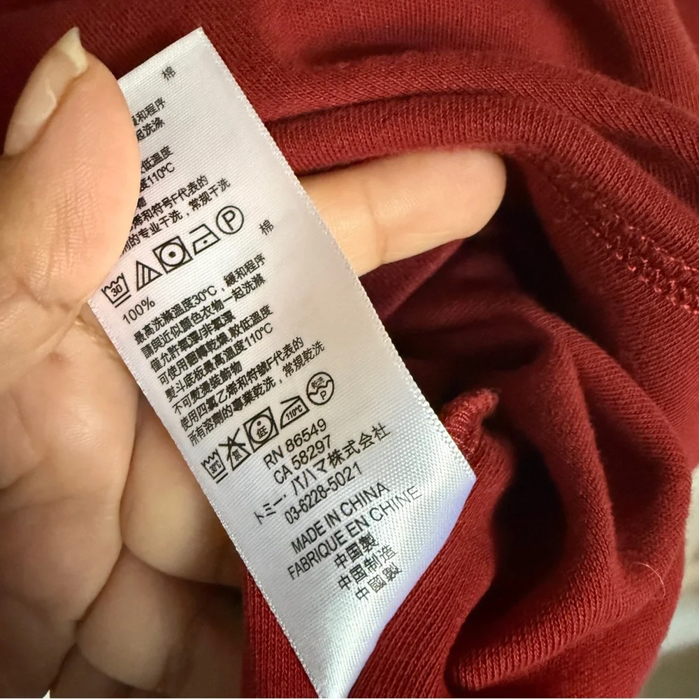 Tommy Bahama preowned pima